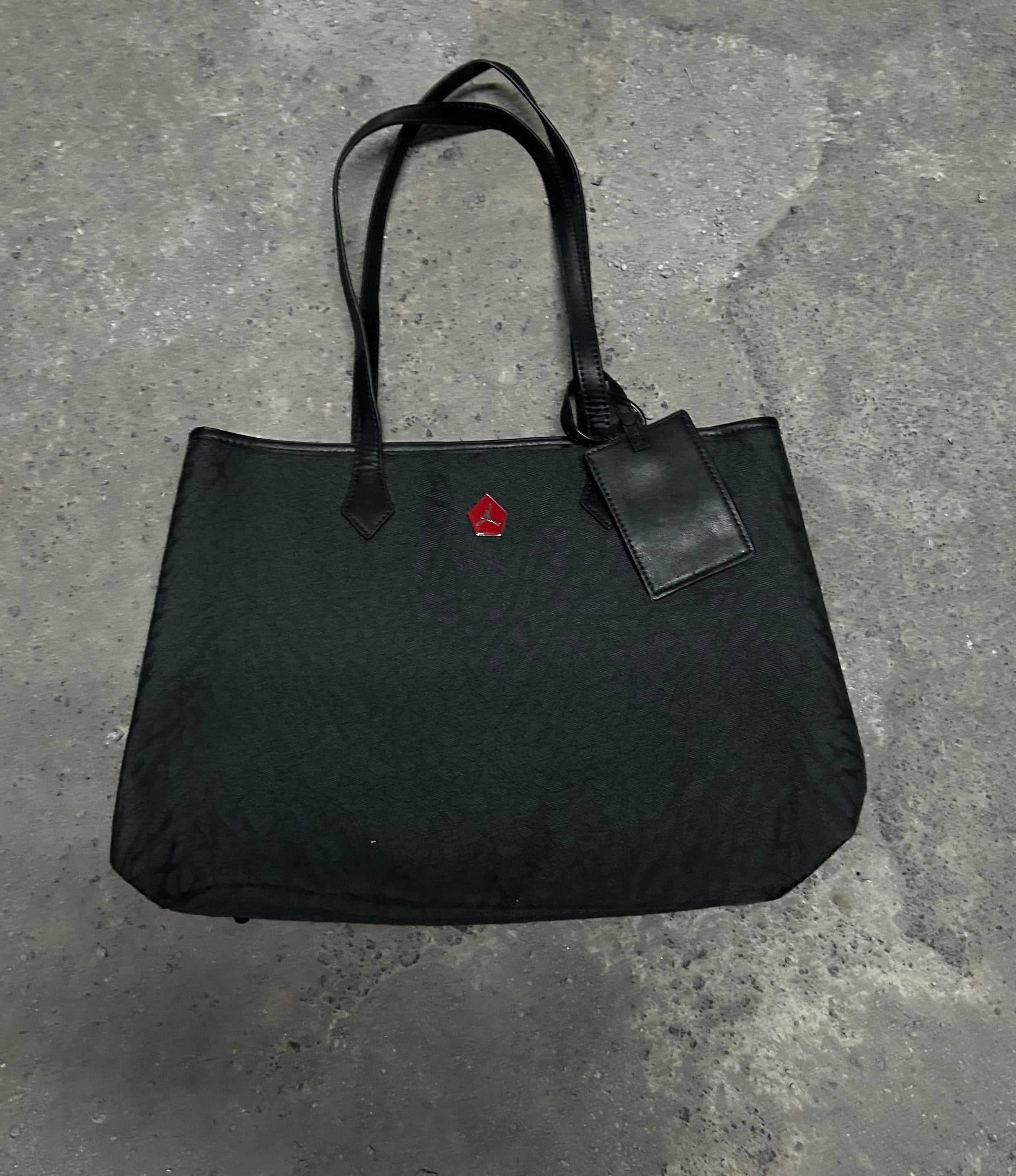 Clothes & Accessories