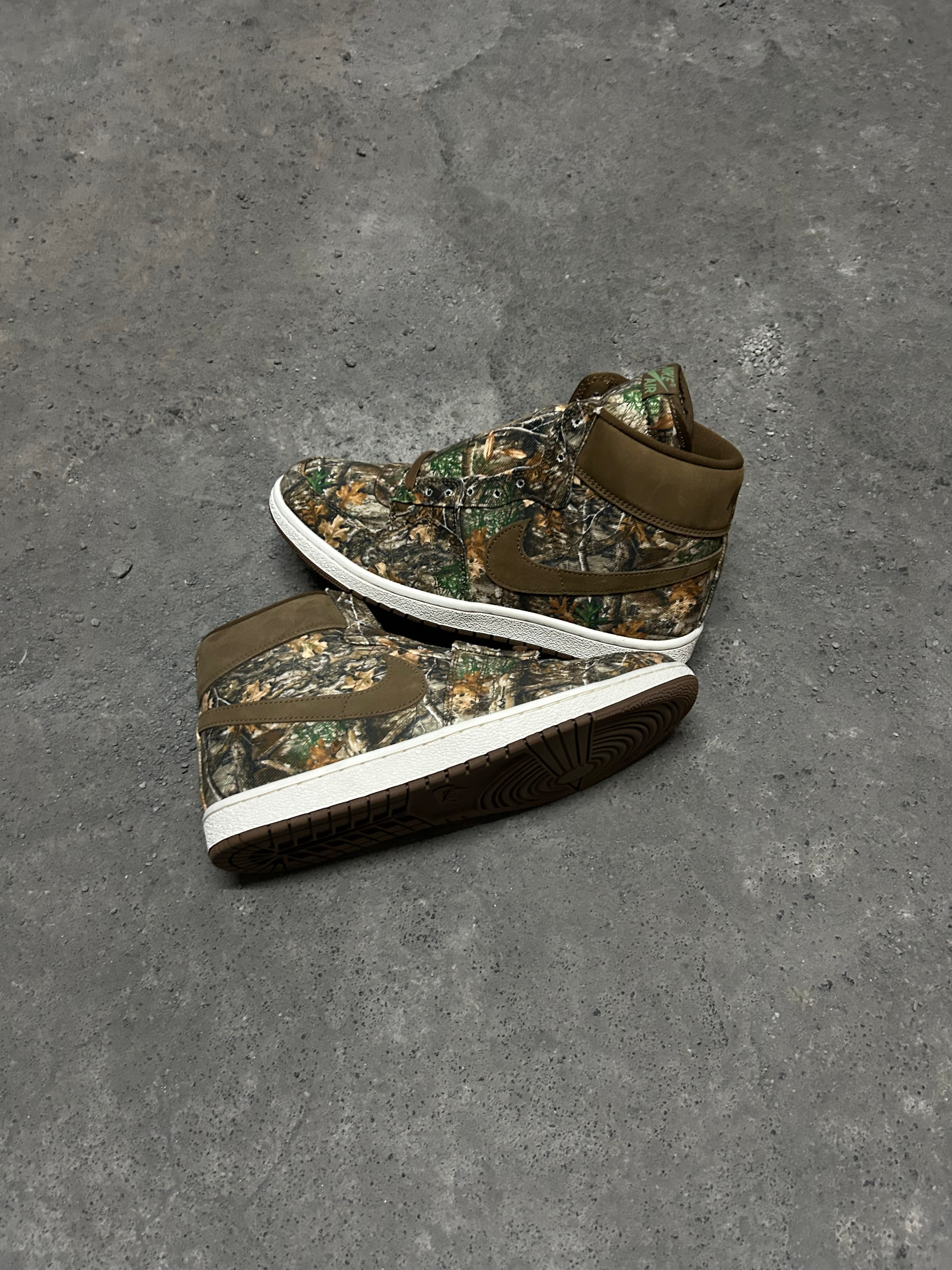 Air Ship "Real Tree"