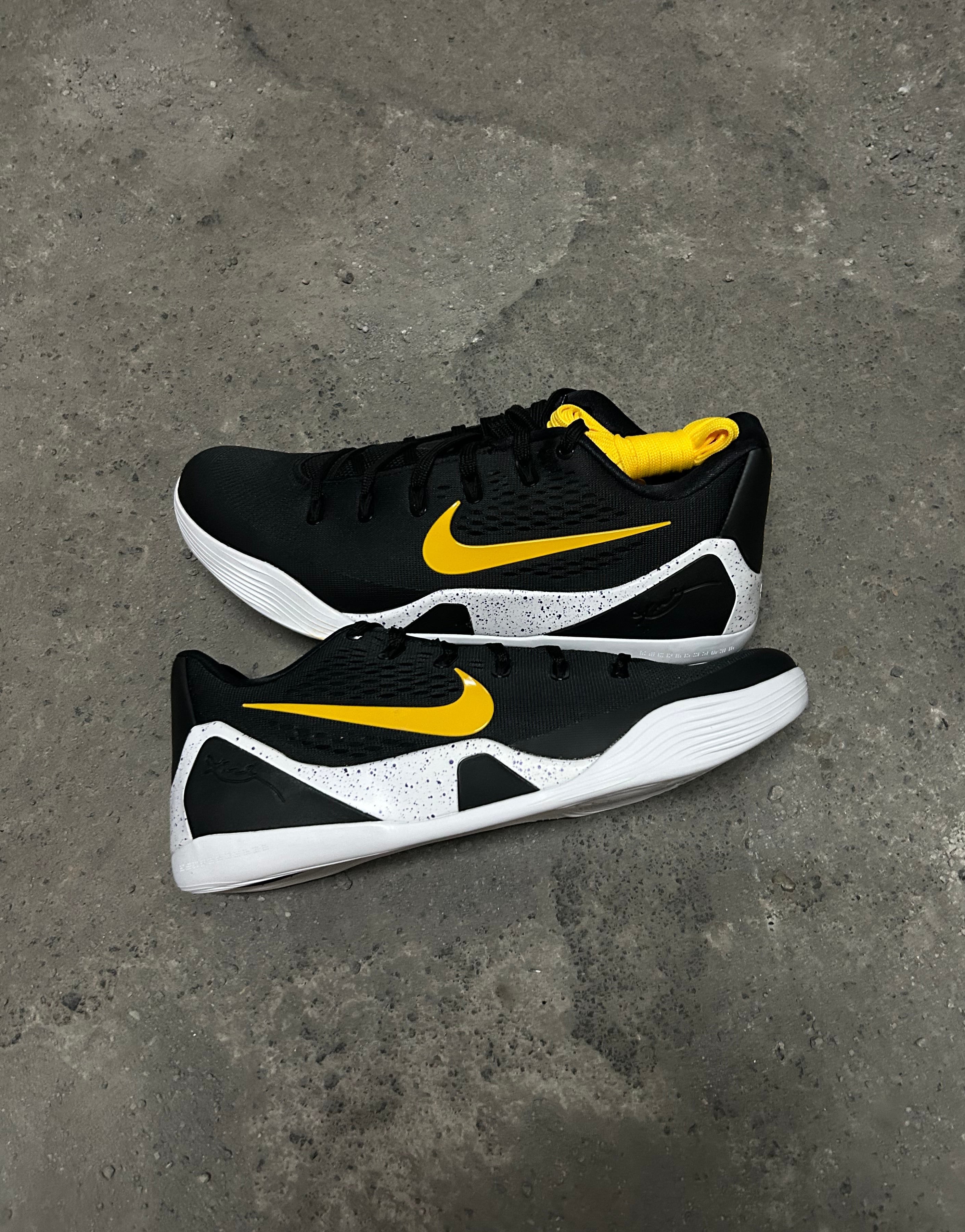 Kobe 9 Elite Proto "Lakers Away"