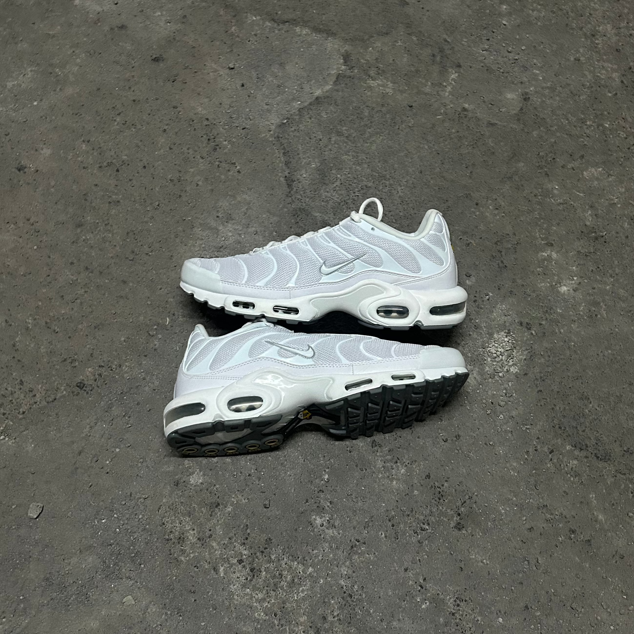 Air Max Plus TN Triple White