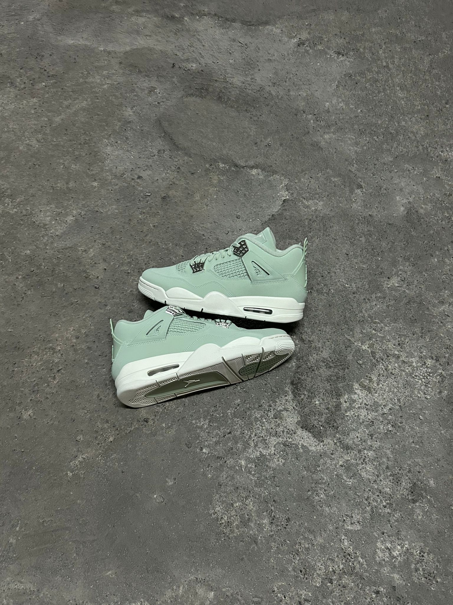 Jordan 4 Seafoam Sail